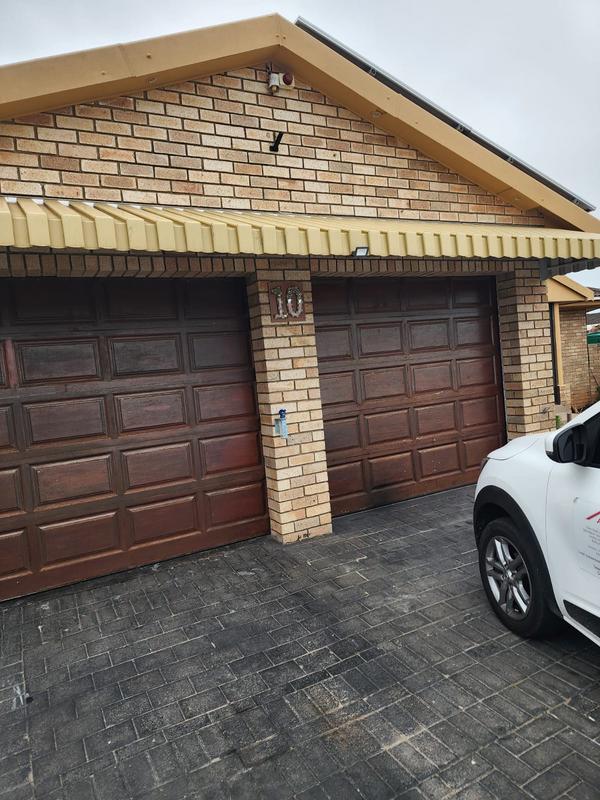 5 Bedroom Property for Sale in Malabar Eastern Cape